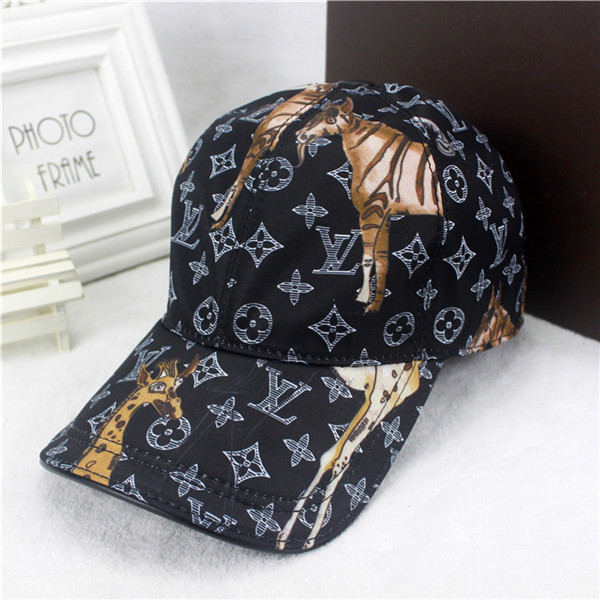 Louis Vuitton Baseball Cap With Box Full Package Size For Couples 028