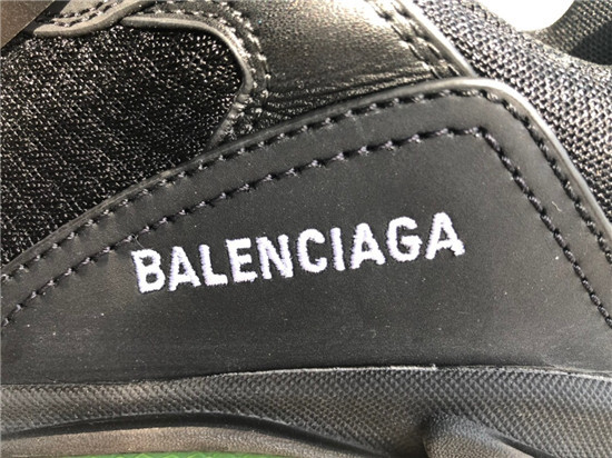2019 Balenciaga Triple-S Sneaker 012