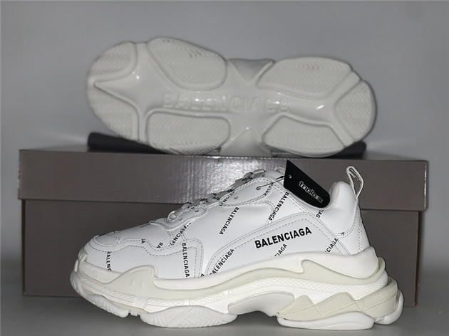 Balenciaga Triple-S 1.0 Sneaker 019