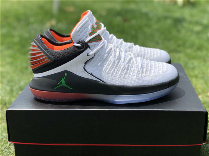 Authentic Nike Air Jordan 32 Low Gatorade Grey