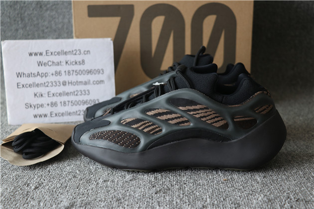 Adidas Yeezy Boost 700 v3 Eremiel GY0189