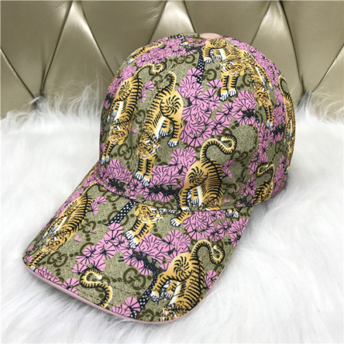Gucci baseball cap with box full package size for couples 153