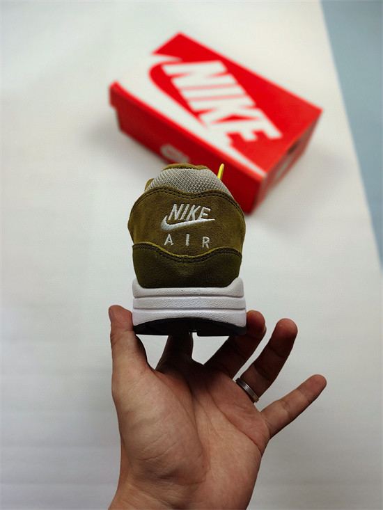 Nike Air Max 1 004