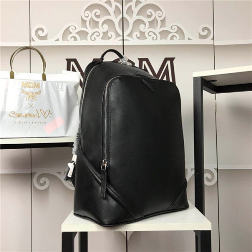 MCM Duke Backpack size 30-41-18 007