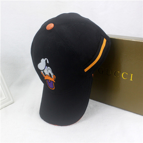 Gucci baseball cap with box full package size for couples 233