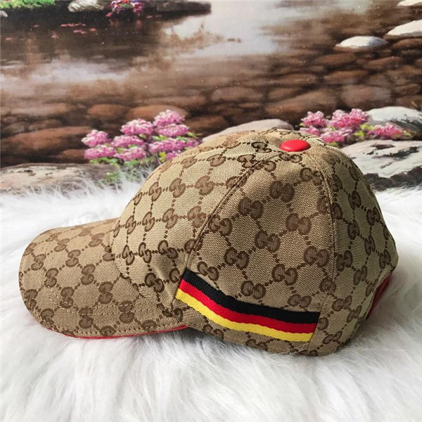 Gucci baseball cap with box full package size for couples 015