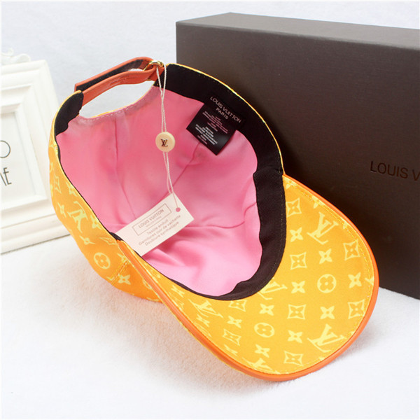 Louis Vuitton Baseball Cap With Box Full Package Size For Couples 045