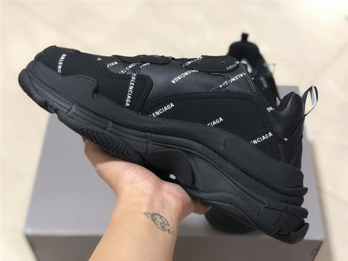 Balenciaga Triple-S 1.0 Sneaker 018