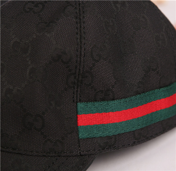 Gucci baseball cap with box full package size for couples 197