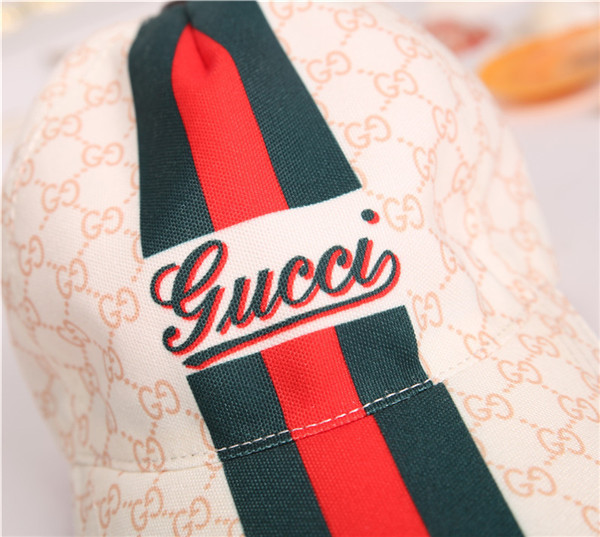 Gucci baseball cap with box full package size for couples 220