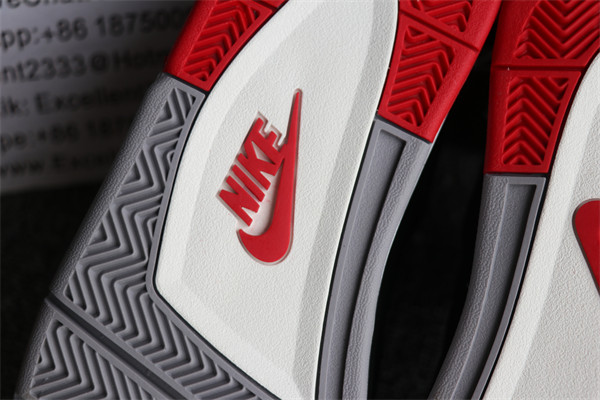 2019 Nike Air Jordan 4 Retro Bred