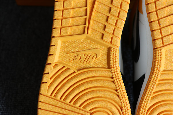 Nike Air Jordan 1 Yellow Black