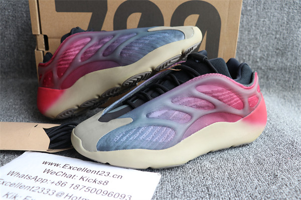 Yeezy Boost 700 v3 Fade Carbon