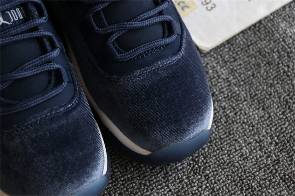 Nike Air Jordan 11 Retro Heiress Blue GS