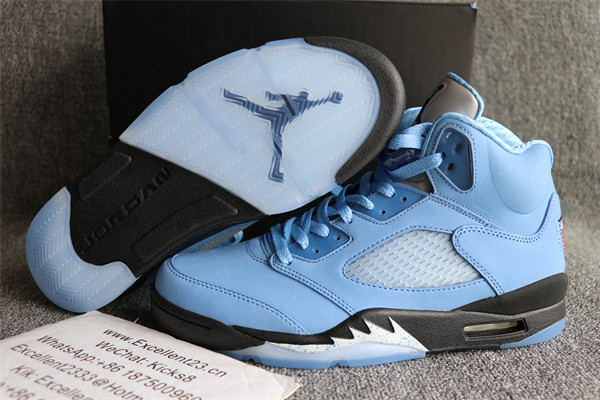 Nike Air Jordan 5 Retro UNC