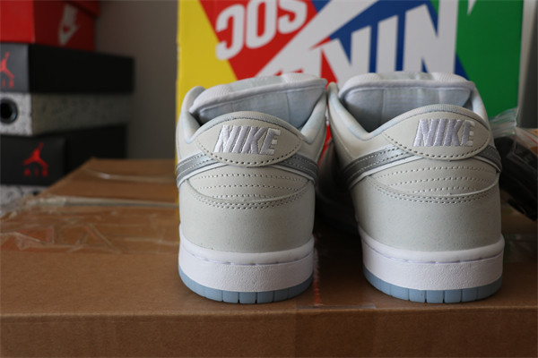Nike SB DUNK Low Grey