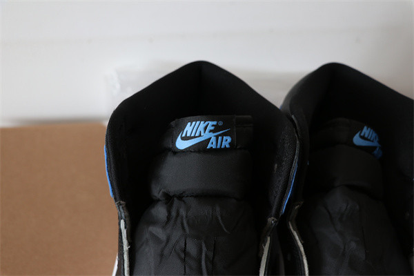 Nike Air Jordan 1 High UNC Toe