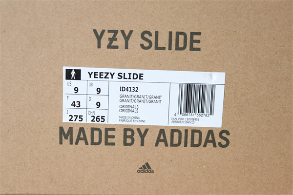 Yeezy Slide ID4132
