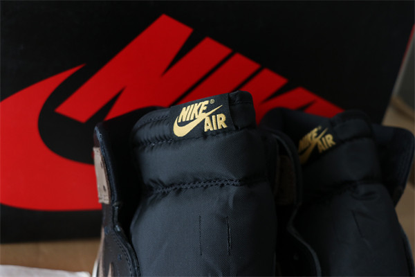Nike Air Jordan 1 Brown