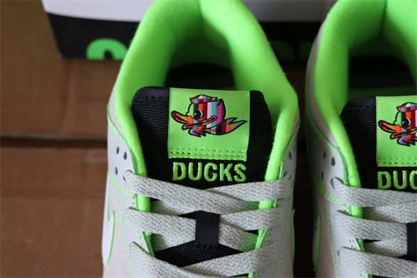 Nike SB DUNK Low Oregon Ducks