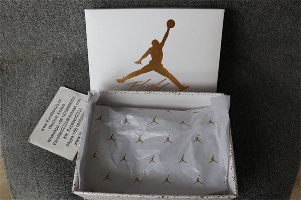 Nike Air Jordan 4 White Gold