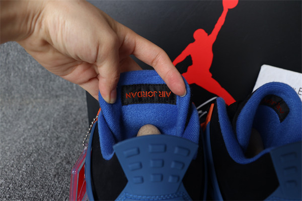 Nike Air Jordan 4 Retro Cavs