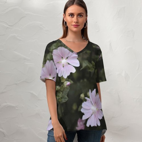 yanfind V Neck T-shirt for Women Rainy Geranium Botanical Rain Plant Garden Blossom Flower Floral Petal Free Summer Top  Short Sleeve Casual Loose
