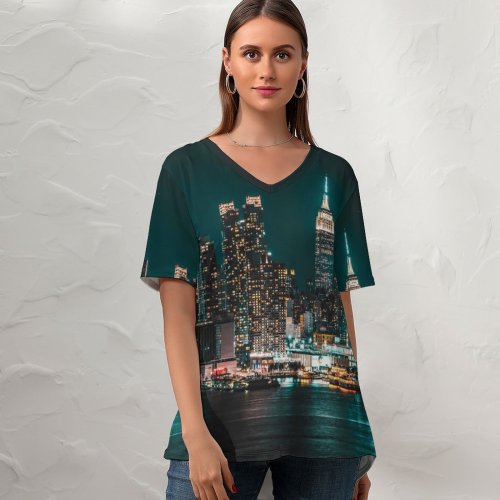 yanfind V Neck T-shirt for Women Sanaan Mazhar York City Skyscrapers Night Cityscape Night City Lights Summer Top  Short Sleeve Casual Loose