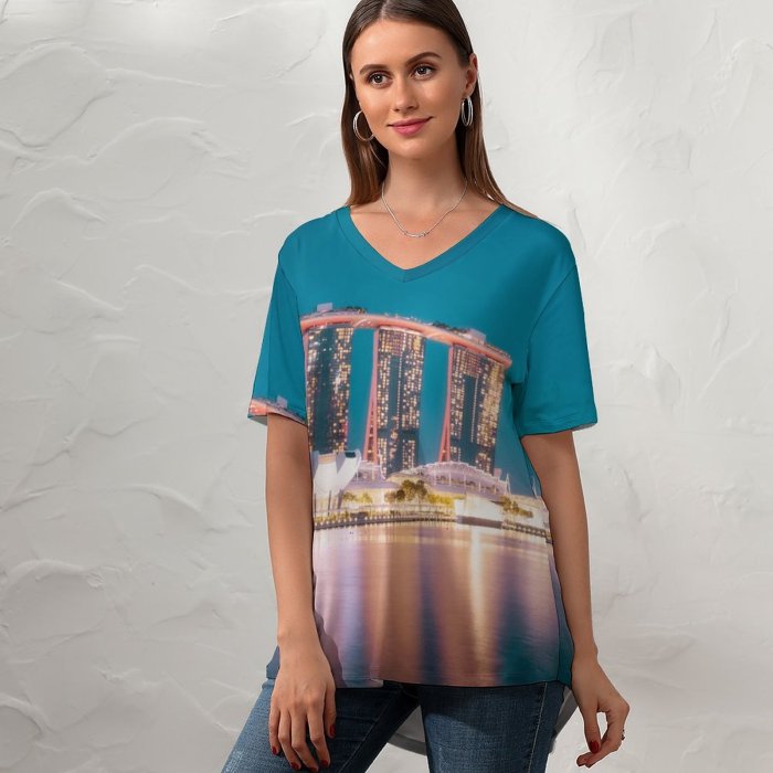 yanfind V Neck T-shirt for Women Pang Yuhao Marina Bay Sands Singapore Hour Night Life City Lights Reflection Summer Top  Short Sleeve Casual Loose