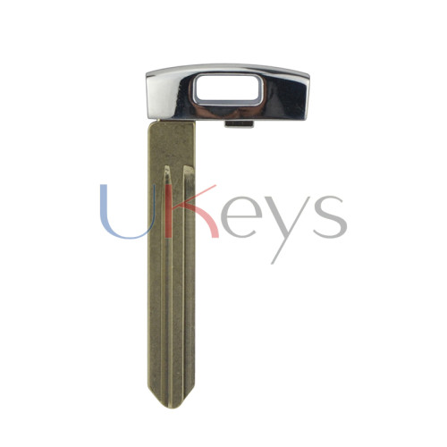 Smart key insert for Kia emergency key blade