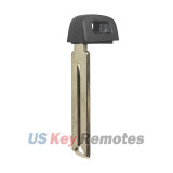 PN 69515-33100 / 06030 Emergency key blade for 2012-2015 Toyota Camry Avalon RAV4 Prius C Corolla