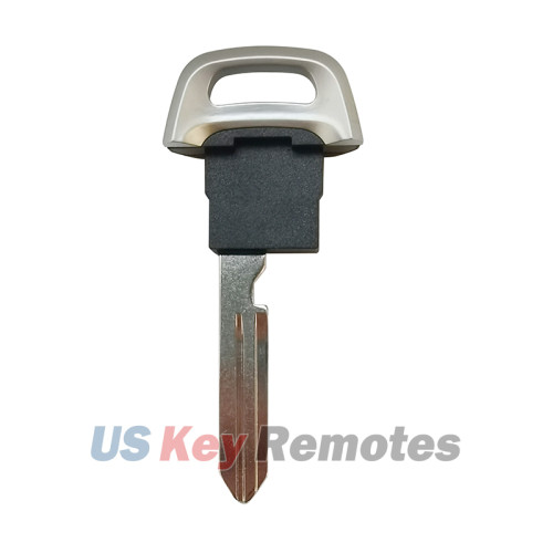 Emergency Key Blade for 2021-2023 Nissan Rogue Patherfinder