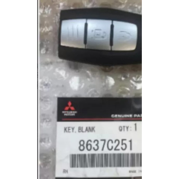 OEM  Mitsubishi outlander 2 button 2021-2022  4A Frequency:433MHz Transponder: NCF29A/HITAG AES / Part No: 8637C251