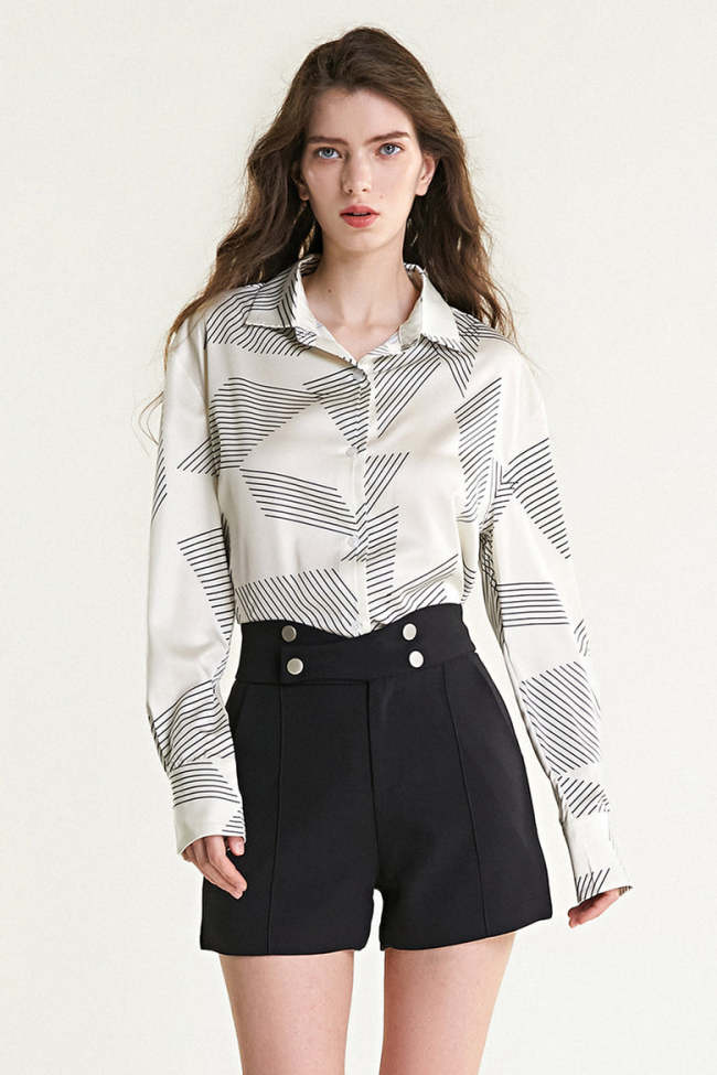 Flash Sale                Ivory Satin Striped Oversized Shirt