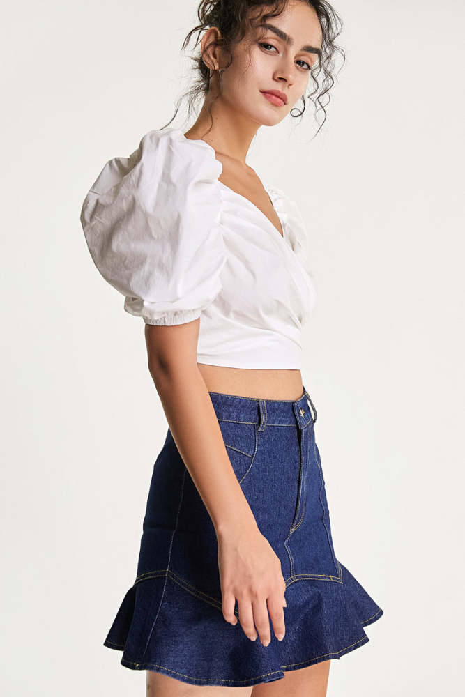 White Puff Sleeve Ruched Crop Top