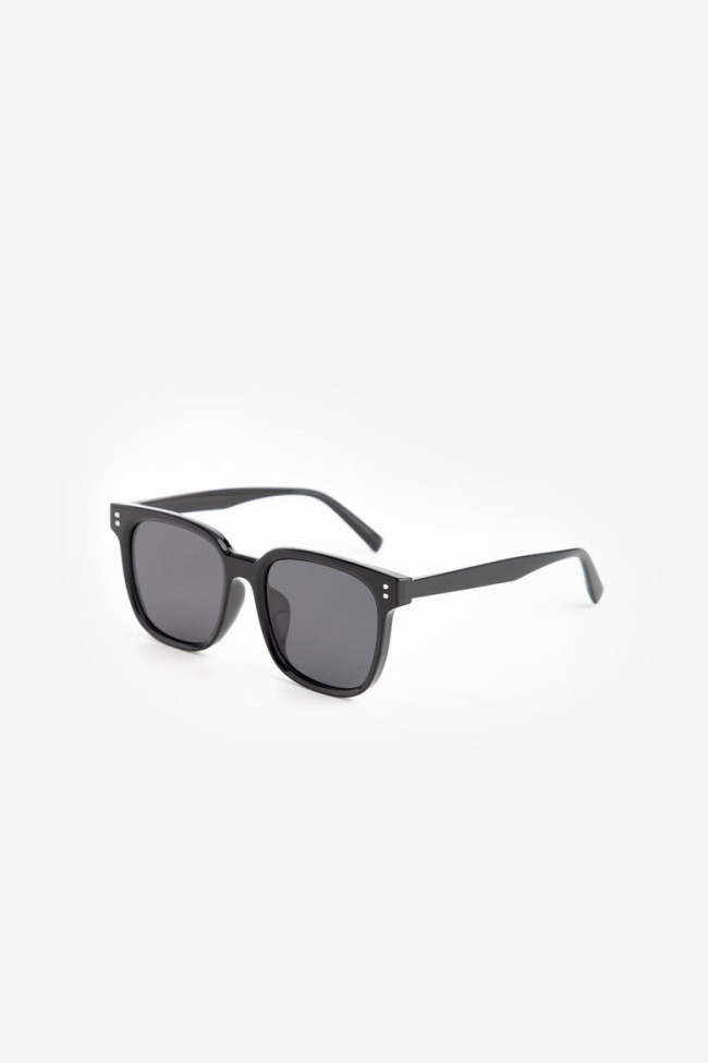 Black Square Sunglasses