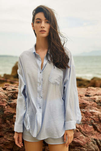 Light Blue Lightweight Button-Up Shirt & Shorts Two-Piece Set