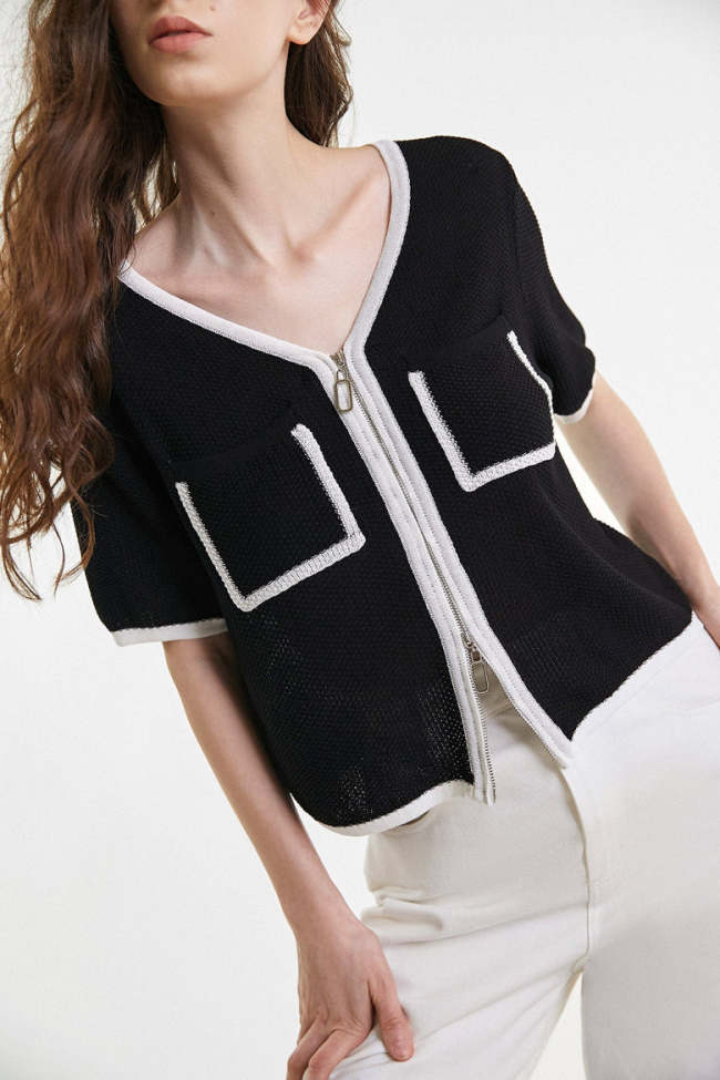 Flash Sale                Black Contrast Trim Zip Front Knit Top