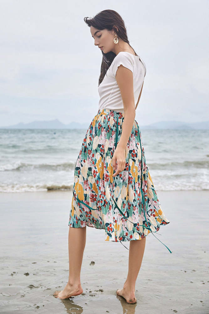 Multicolor Crinkled Floral Print Elastic Waist High Rise Midi Skirt