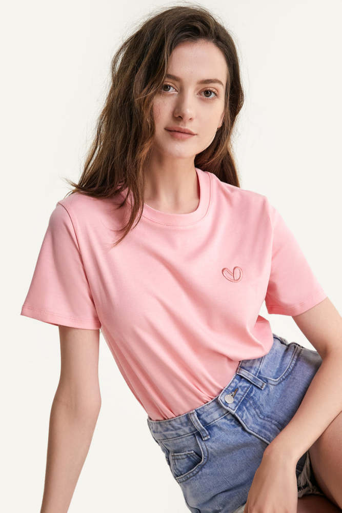 Flash Sale                Pink Heart Embroidery T-shirt