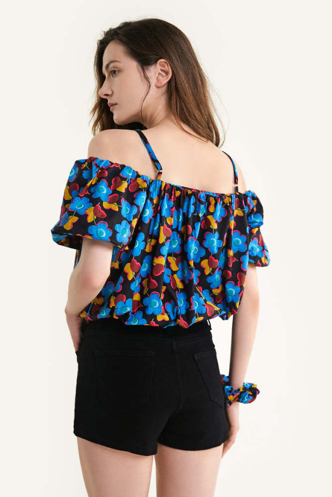 Black Off-the-Shoulder Floral Print Puff Sleeve Blouse With Hair Scrunchie
