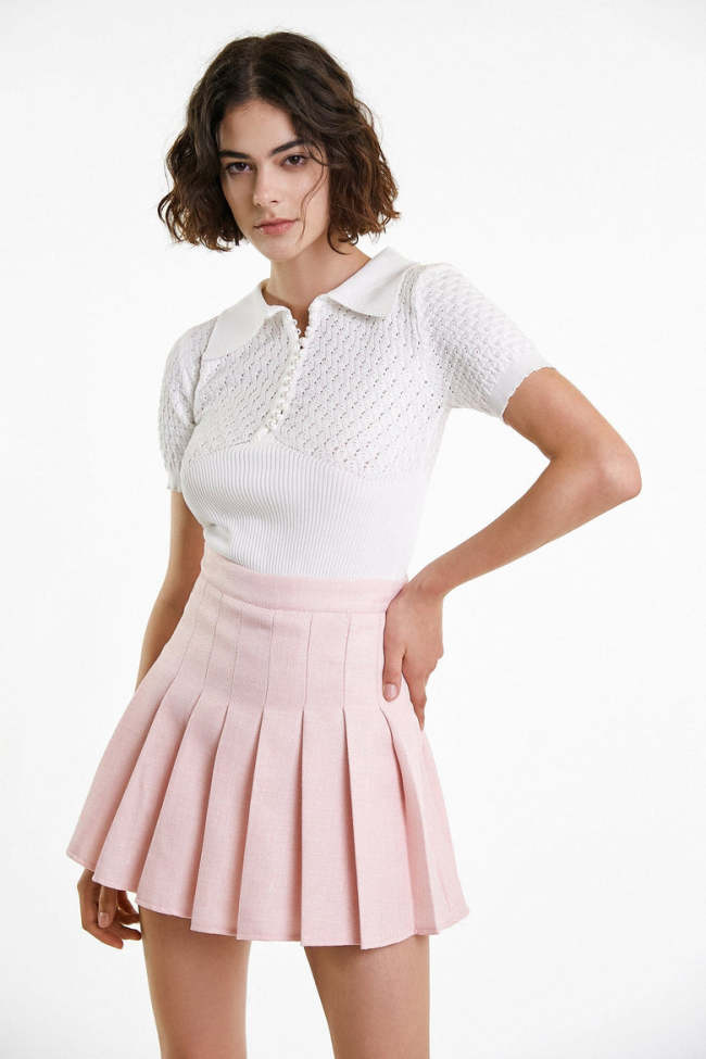 White Collared Textured Ribbed Short Sleeve Knit Top
