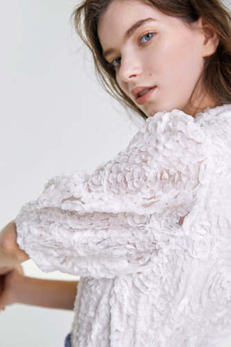 White Floral Blouson Button-Up Cropped Blouse