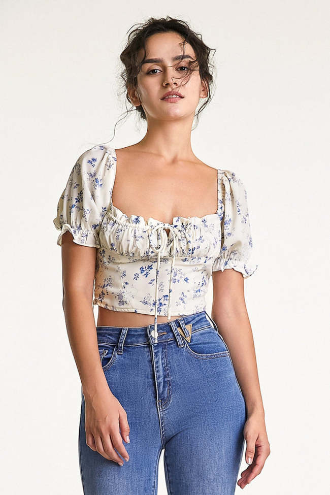 Flash Sale                Ivory Floral Print Square Neck Cropped Blouse