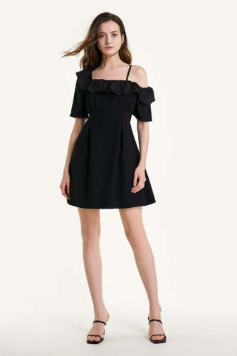 Flash Sale                Black Asymmetric Ruffled Midi Dress