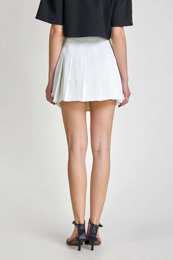 White Asymmetric Pleated Button Detail Mini Skirt
