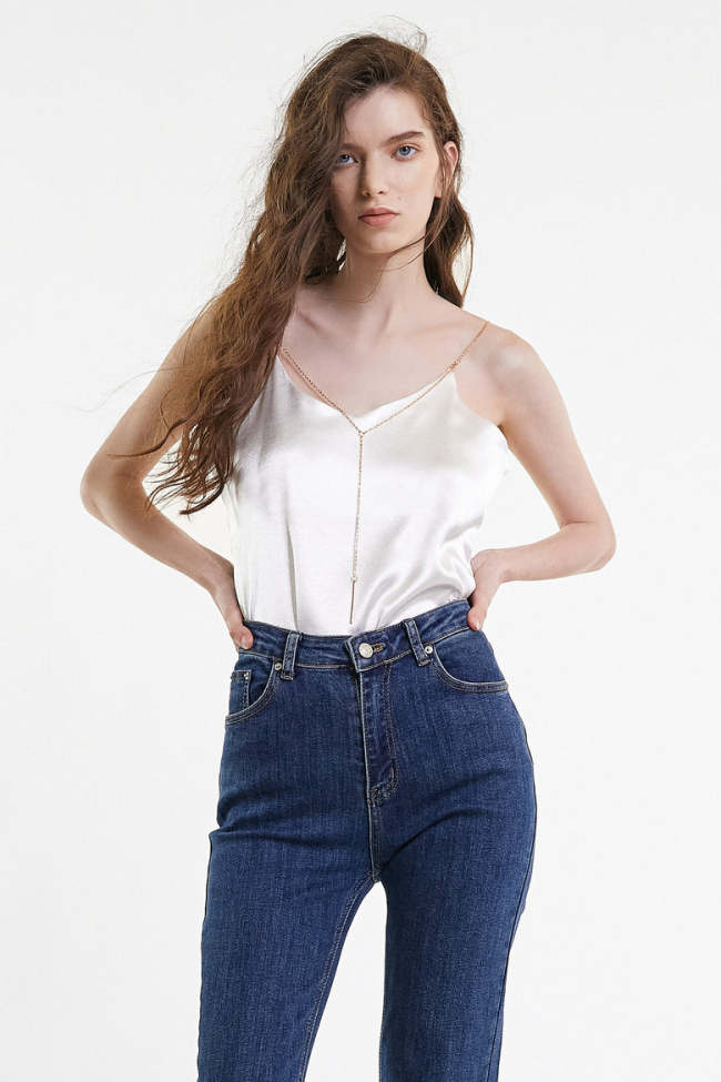 Flash Sale                White Satin Chain Strap Bar Pendant Detail Cami Top