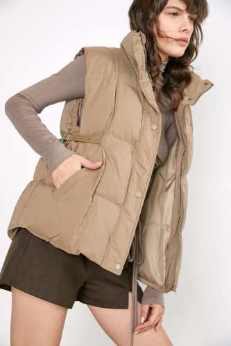 Mykel Sienna Stand Collar Puffer Vest