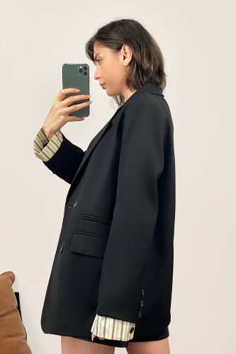 Black Oversized Double-Breasted Blazer