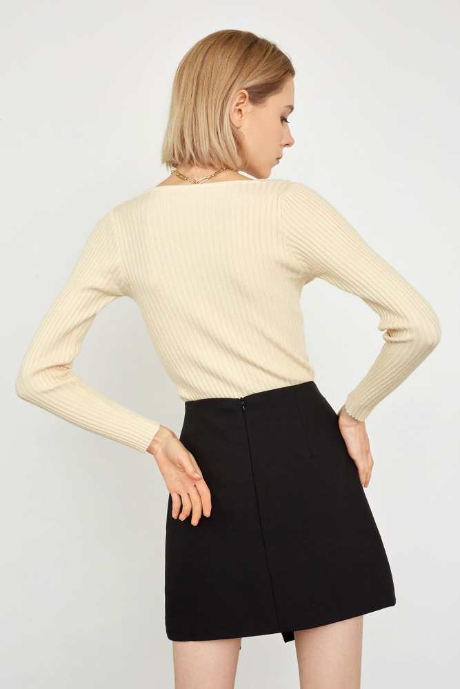 Braulia Beige Rib Sweater